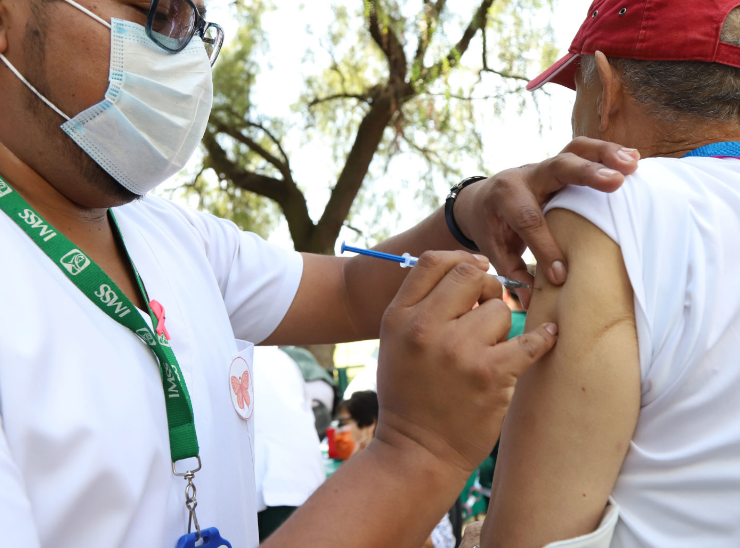 Vacunas a domicilio para evitar rebrotes en Campeche