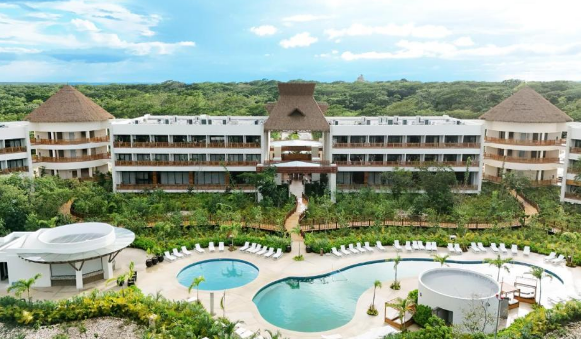 Campeche libera licencia de construcción del Hotel Edzná y fortalece turismo