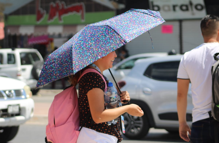 Escuelas de Campeche toman medidas por el calor extremo