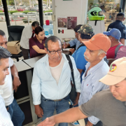 Campesinos exigen caminos sacacosechas urgentes