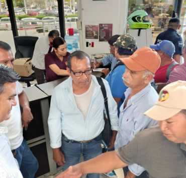 Campesinos exigen caminos sacacosechas urgentes