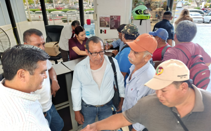 Campesinos exigen caminos sacacosechas urgentes