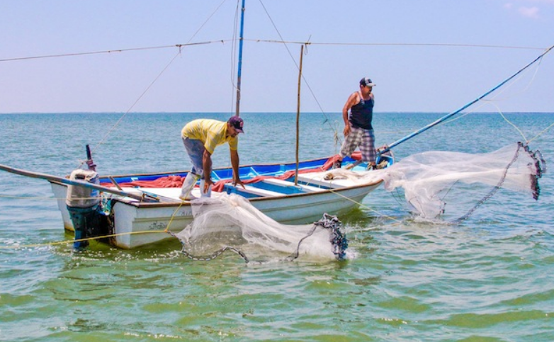 Cientos de pescadores piden "SOS" por la crisis pesquera