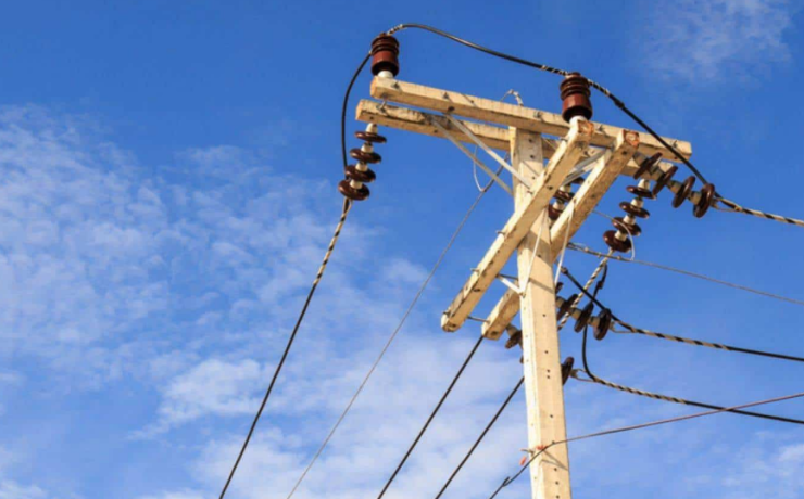 El barrio de Santa Ana pasa más de 24 horas sin luz