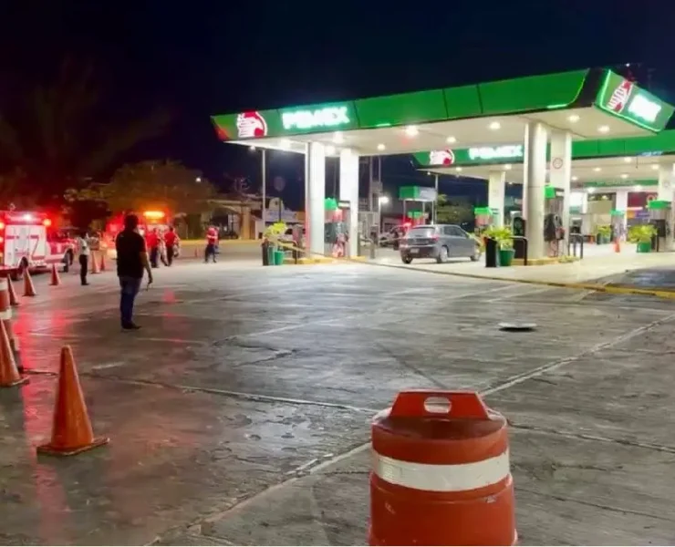 Explosión en gasolinera deja a trabajador Entre la vida y la muerte