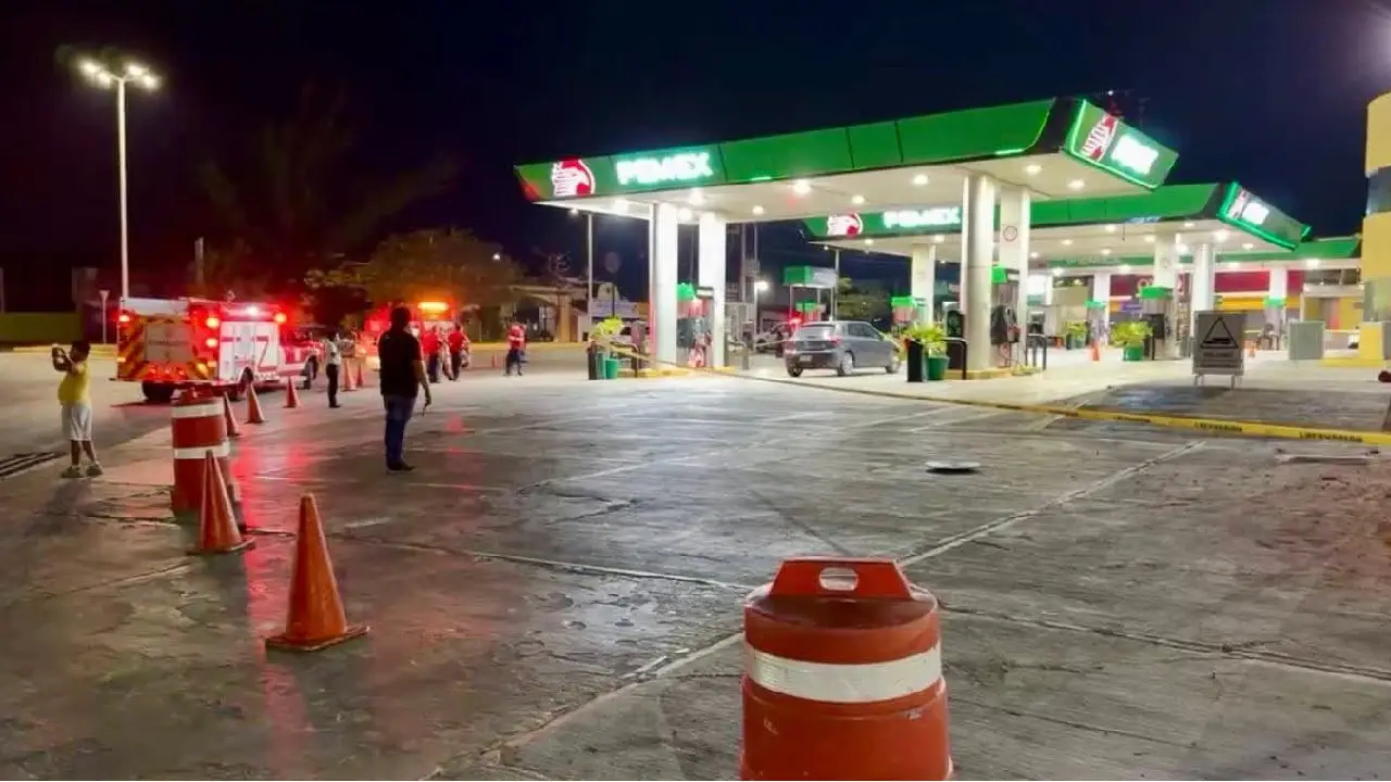 Explosión en gasolinera deja a trabajador Entre la vida y la muerte