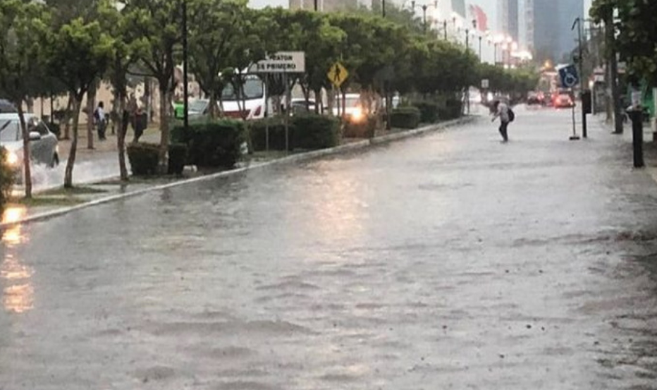 Unas 15 colonias en riesgo de irse al agua, Campeche