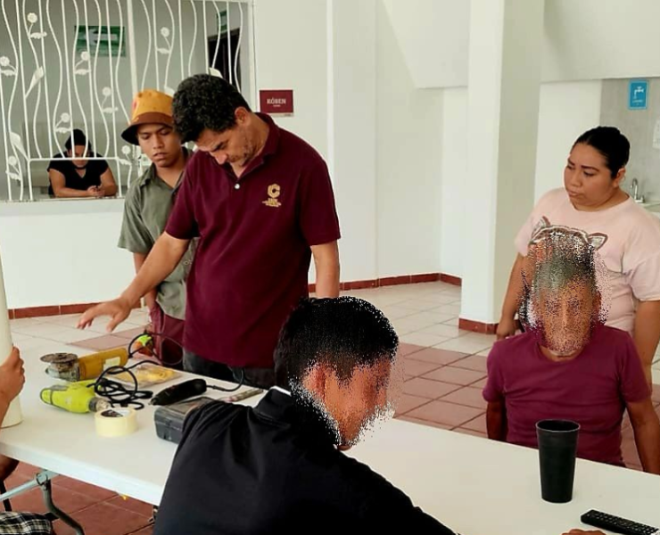 Supervisan albergue Jo'olnaj en Campeche