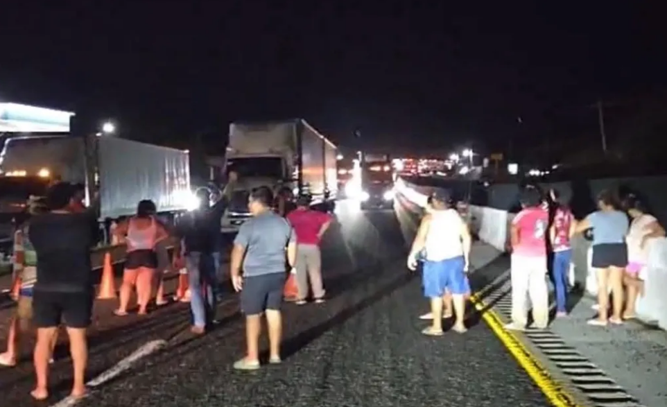 Crisis social en la carretera Mérida-Campeche