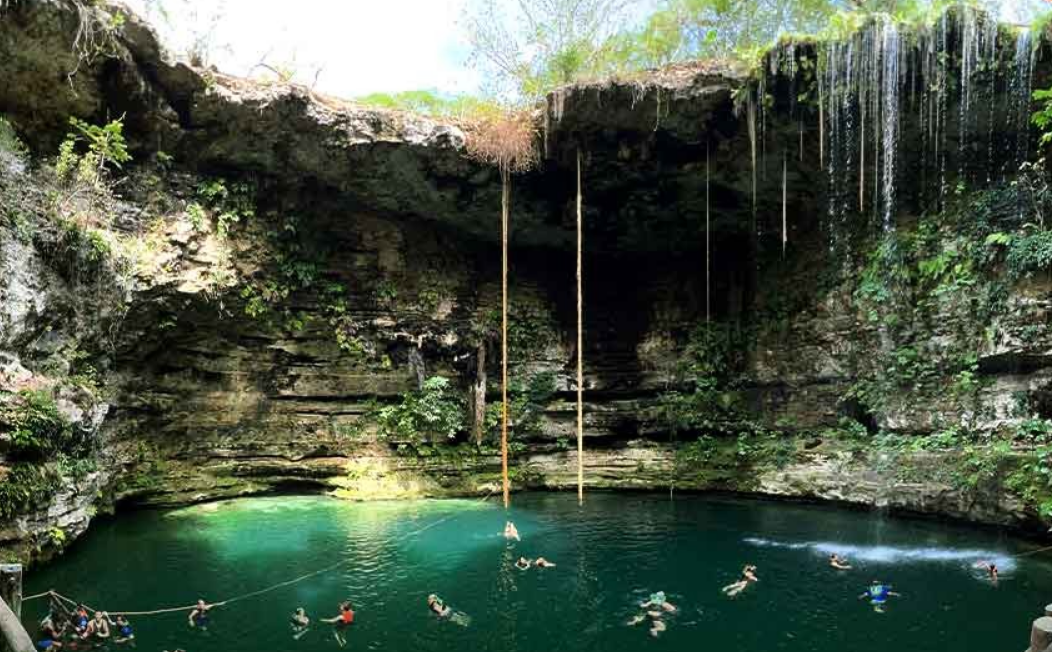 Exigen a la SCJN protección inmediata a cenotes y abejas en Homún y su defensa del agua