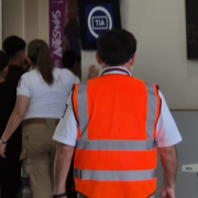 Llega otro vuelo con repatriados a Campeche