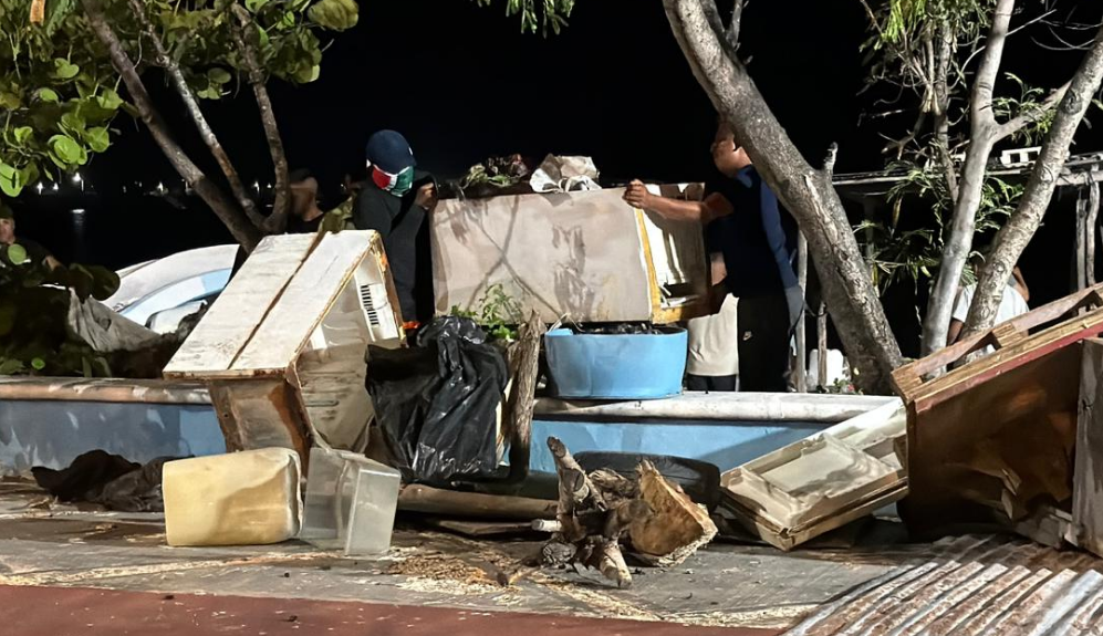 Realizan tercera jornada de limpieza en La Costa del Camino Real