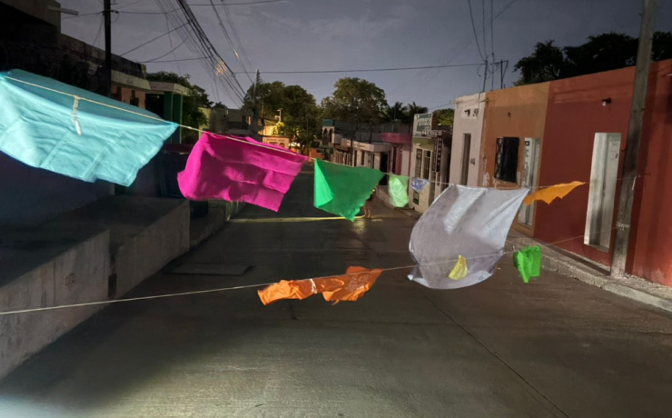Vecinos toman la "Calle 101" como protesta por la falta de luz