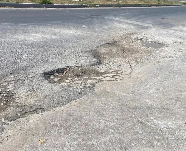 Cuestionan el ``Bacheo Imparable´´ por la reaparición de baches