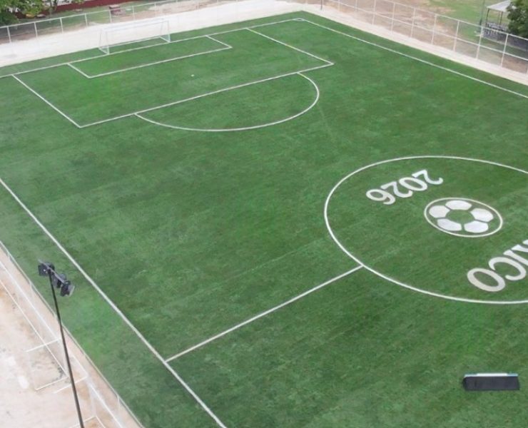 El Gobierno de Campeche inaugura canchas sintéticas