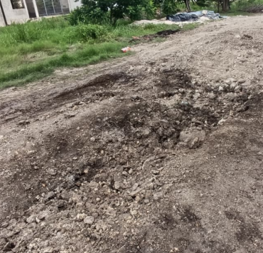 Vecinos exigen pavimentación urgente de calle "olvidada" por el Ayuntamiento