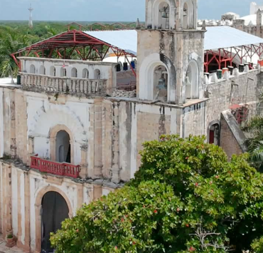Parroquia de Calkiní avanza en su restauración.