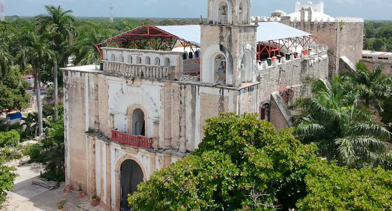 Parroquia de Calkiní avanza en su restauración.