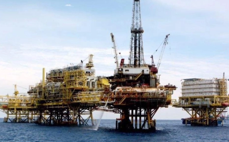 Grupo armado asalta complejo petrolero Ku Maloob Zaap en Campeche