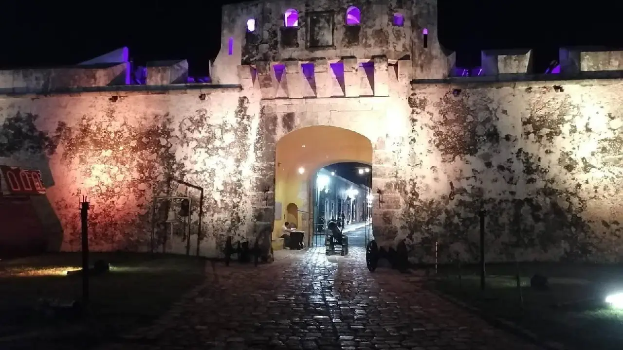Vida turística de Campeche conquista con historia, naturaleza y cultura