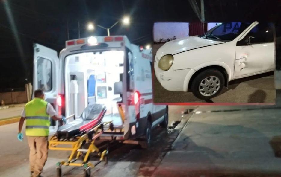 Moto ensamblada impacta automóvil estacionado