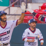 Los Piratas aseguran su lugar en Playoffs