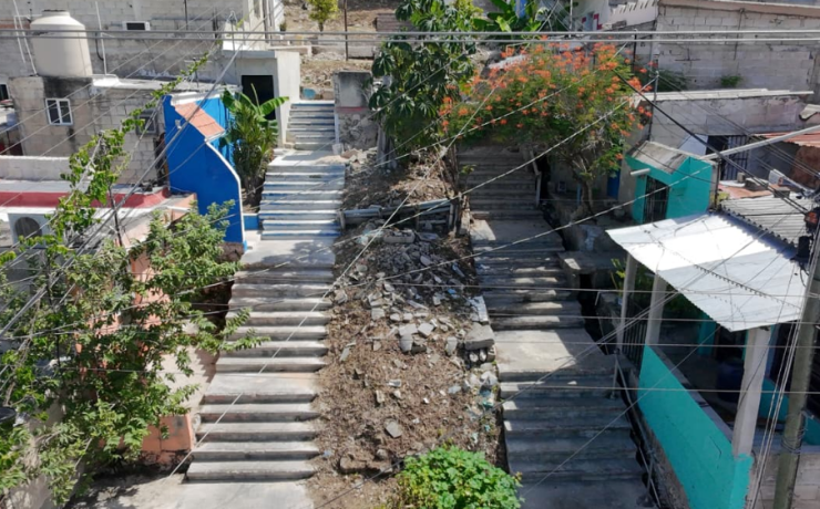 Denuncian abandono de andador de la colonia San Joaquín