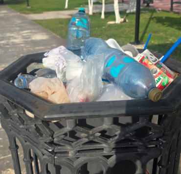 La basura se "apodera" del centro histórico de Campeche
