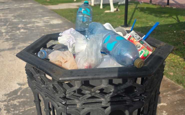 La basura se "apodera" del centro histórico de Campeche