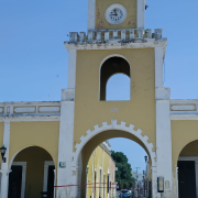 Reloj de San Francisco abandonado por el ayuntamiento