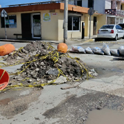 Vecinos reclaman falta de limpieza tras obras publicas