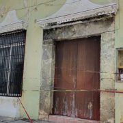 Casona del centro histórico se cae a pedazos en Campeche