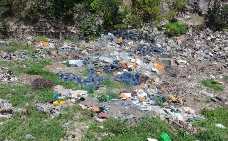 Sansores cuestiona el manejo de basura en Campeche