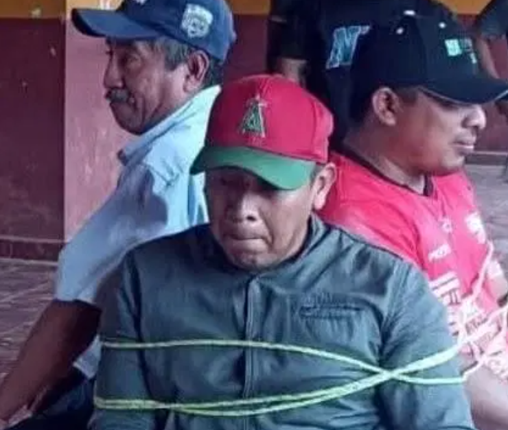Tres empleados municipales retenidos en Iturbide