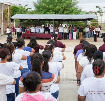 Universidad llega al "Cereso" de Kobén