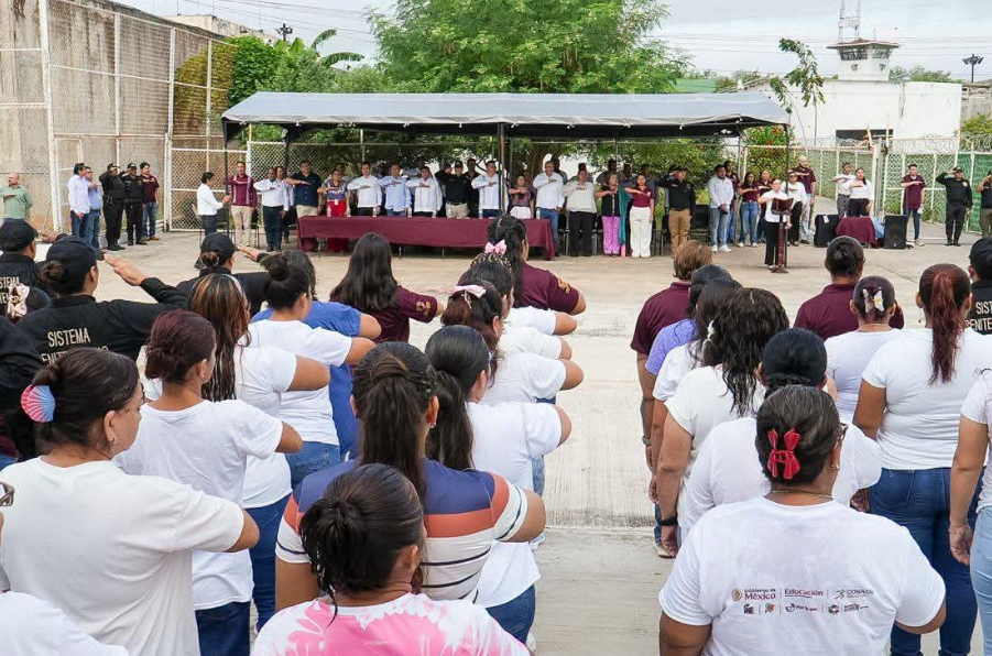 Universidad llega al "Cereso" de Kobén