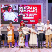 Sansores al encabezó entrega de varios premios en Campeche