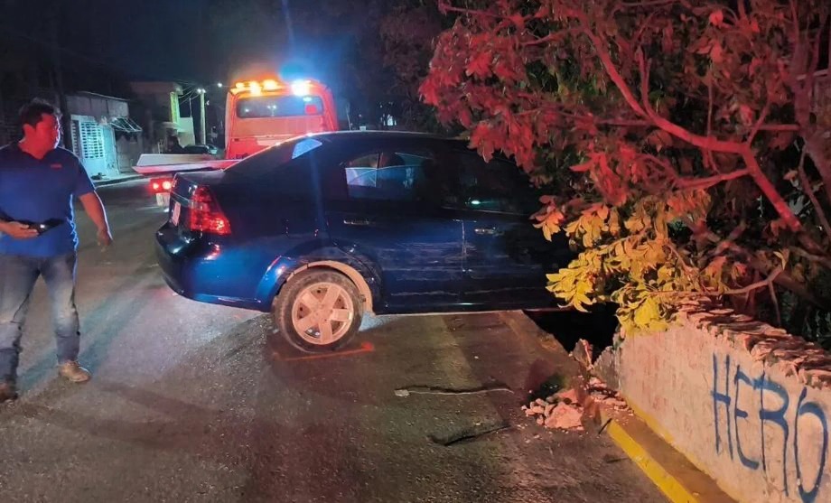 Aparatoso accidente en Colonial Campeche