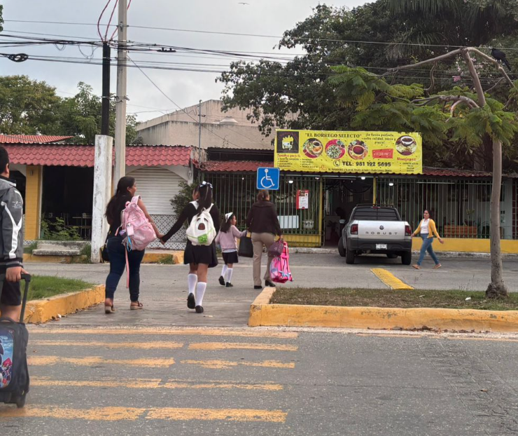 Campeche activa medidas de contención escolar