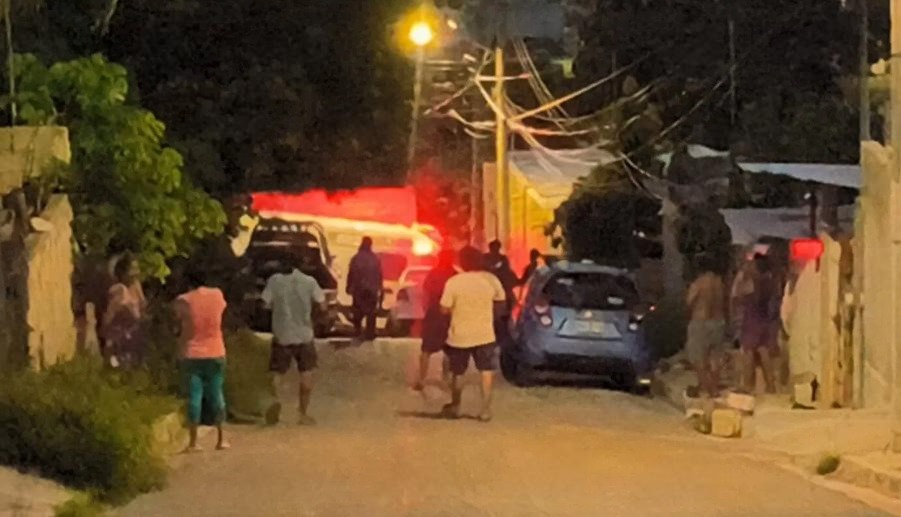 Investigan balacera en la colonia Minas