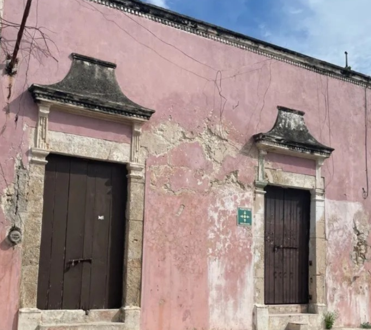 Buscan a los dueños de casonas abandonas en Campeche