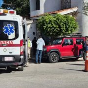 Mujer resulta lesionada tras ser atropellada
