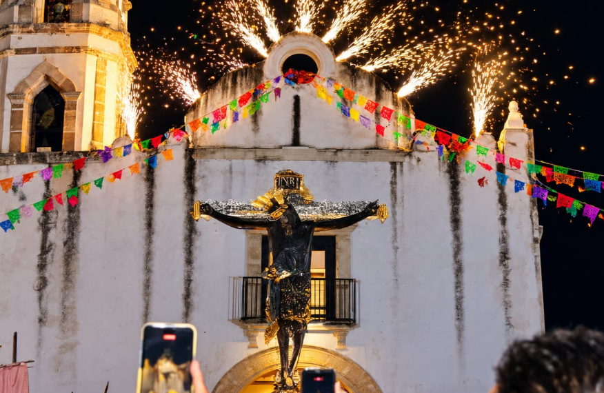 Concluyen las fiestas del Cristo Negro en Campeche