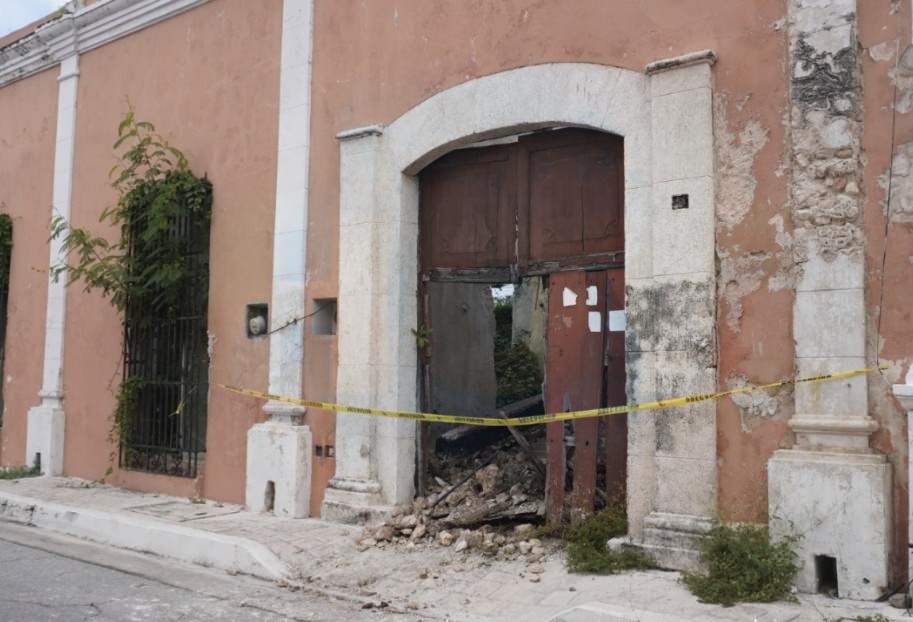 Casonas antiguas comienzan a colapsar en Campeche