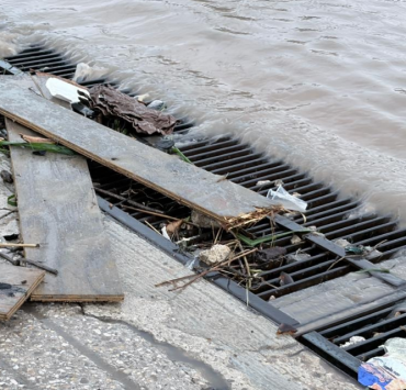 Deplorable estado de las alcantarillas en Campeche