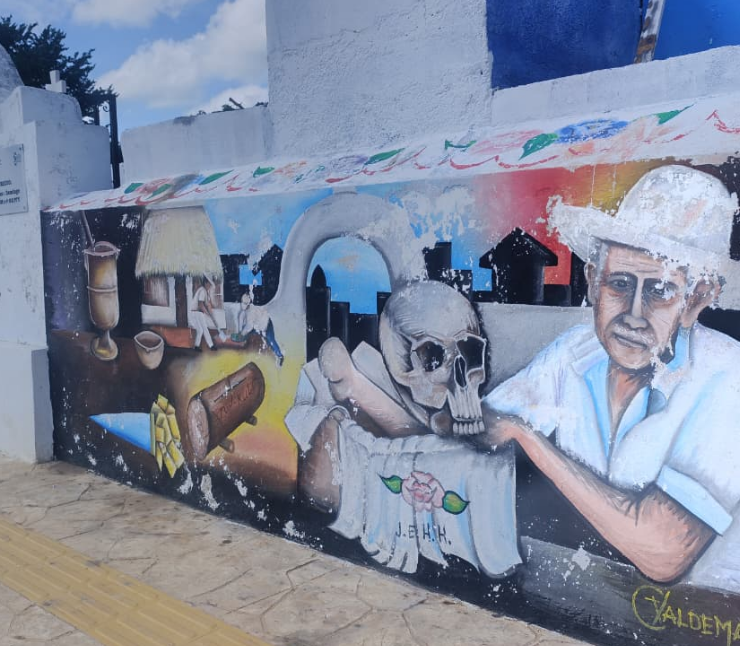 APCEC frena mural en el cementerio