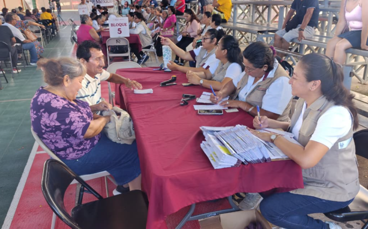 Reponen miles de tarjetas del Bienestar