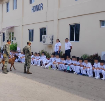 Alumnos de primaria visitan la séptima zona naval