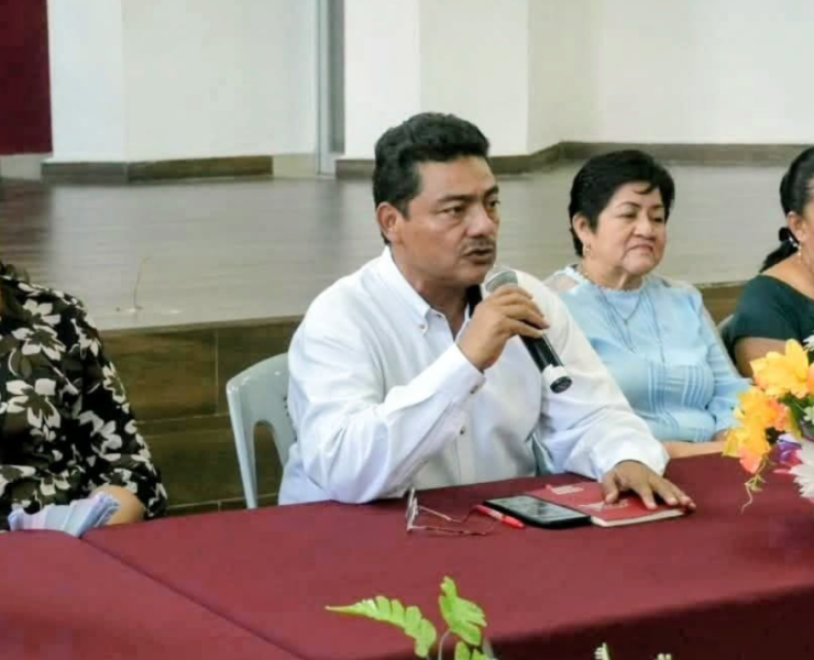 Nombran a Vanessa Gutiérrez Pérez presidenta honoraria del DIF.