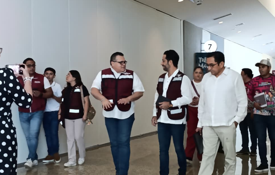 Pablo Gutiérrez define estrategias: reunión en Campeche